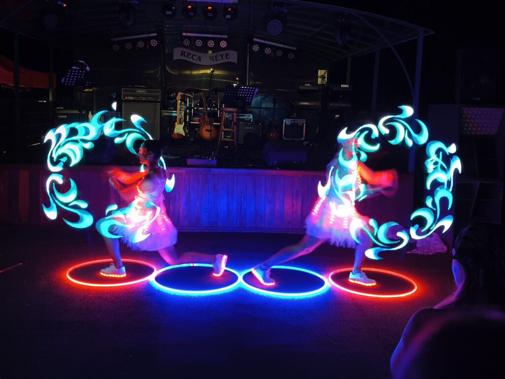 led show inspinia visual poi