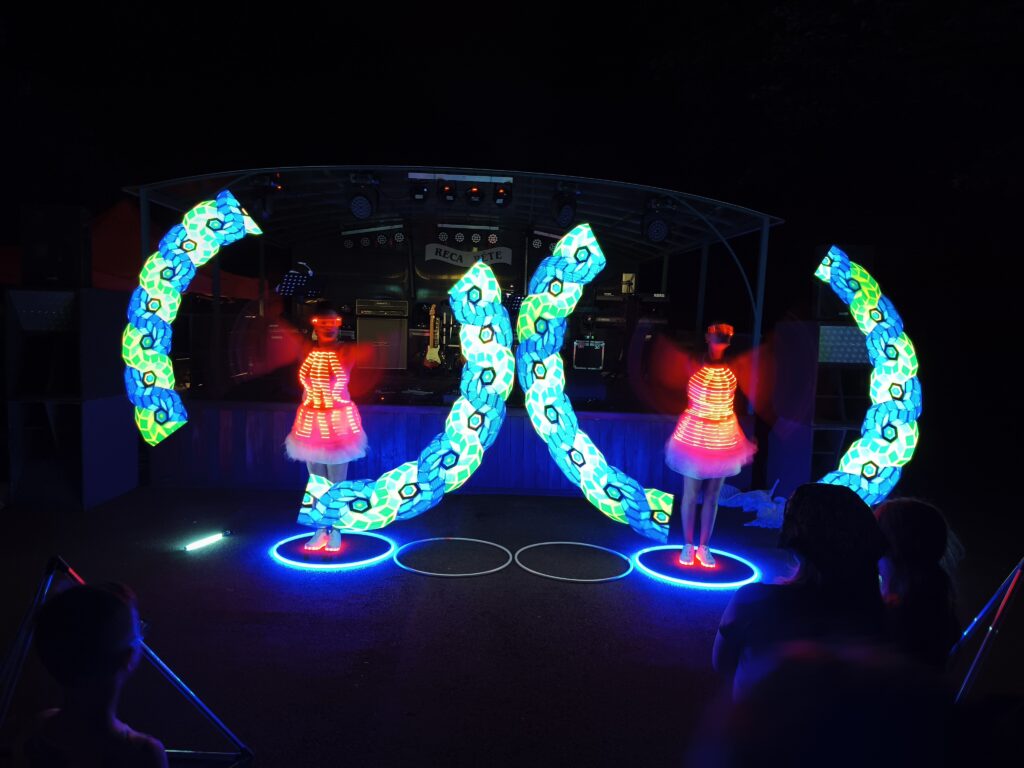 led costumes and visual poi